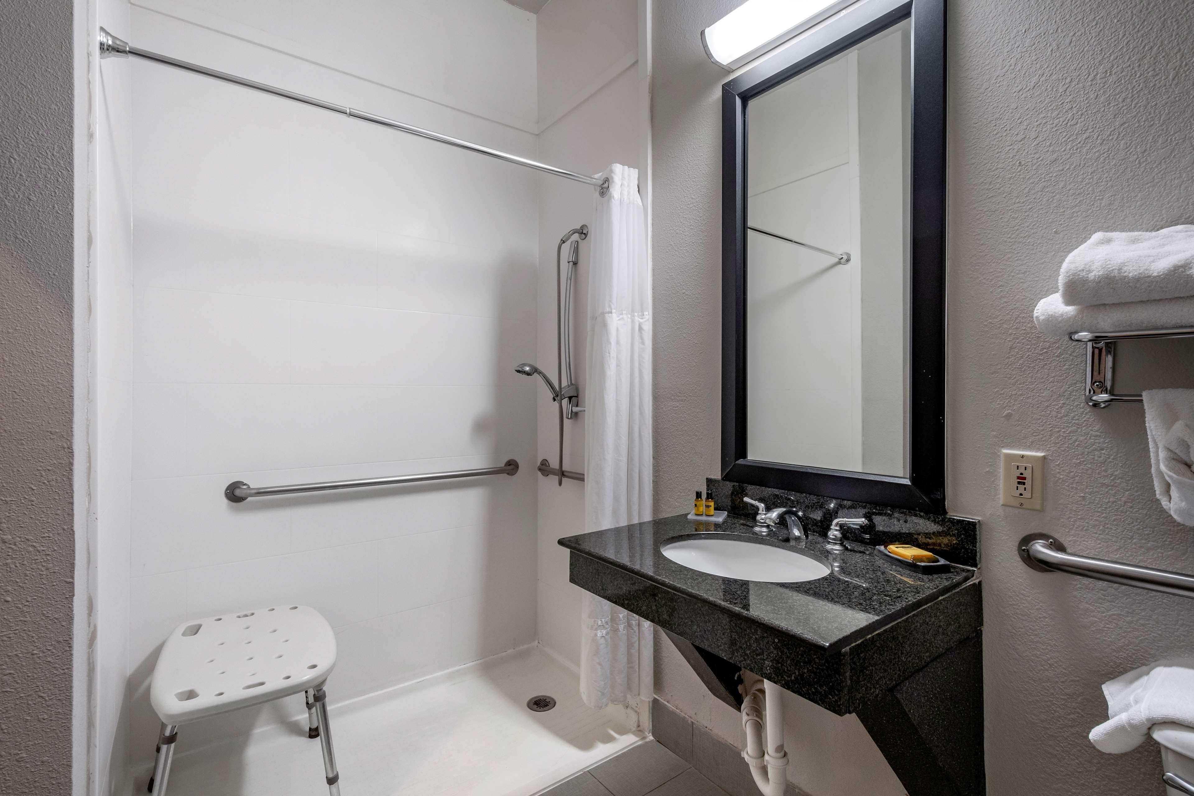 Best Western Plus Mckinney Inn And Suites Екстер'єр фото