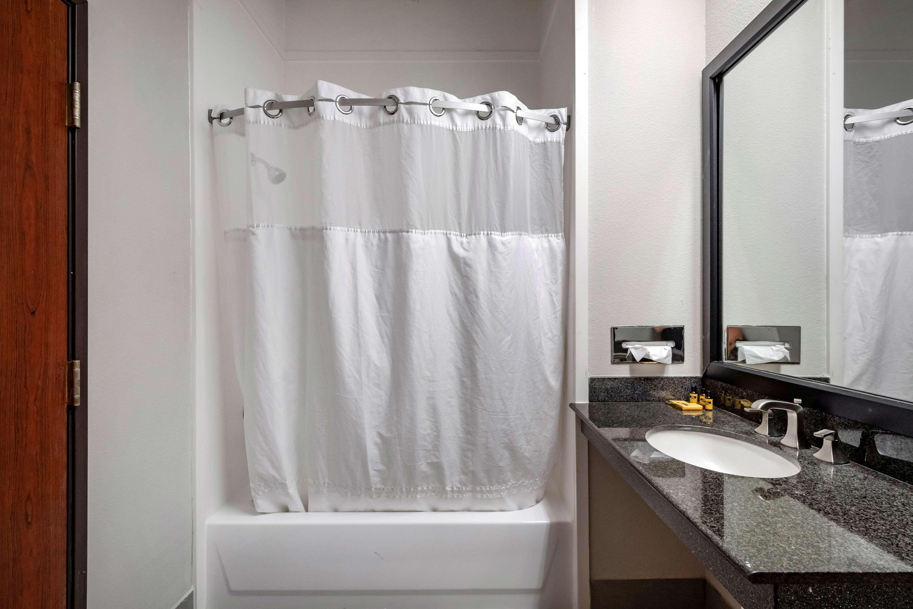 Best Western Plus Mckinney Inn And Suites Екстер'єр фото